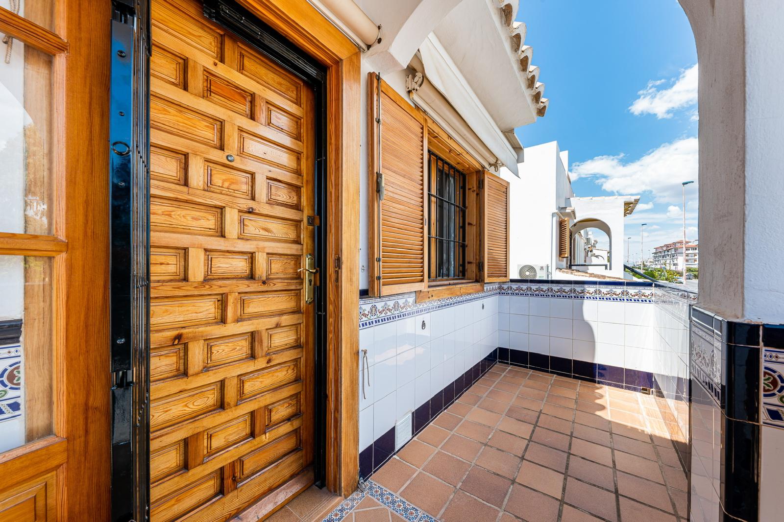 Wejście do Casa Hannah La Mata 600 m od plaży La Mata